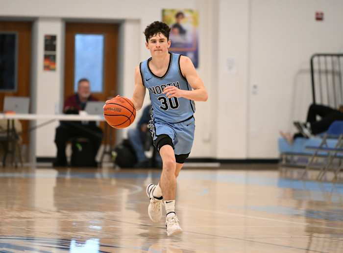 Clovis West's Connor Amundsen dribbles across half court during a win over Vanden on January 20, 2024